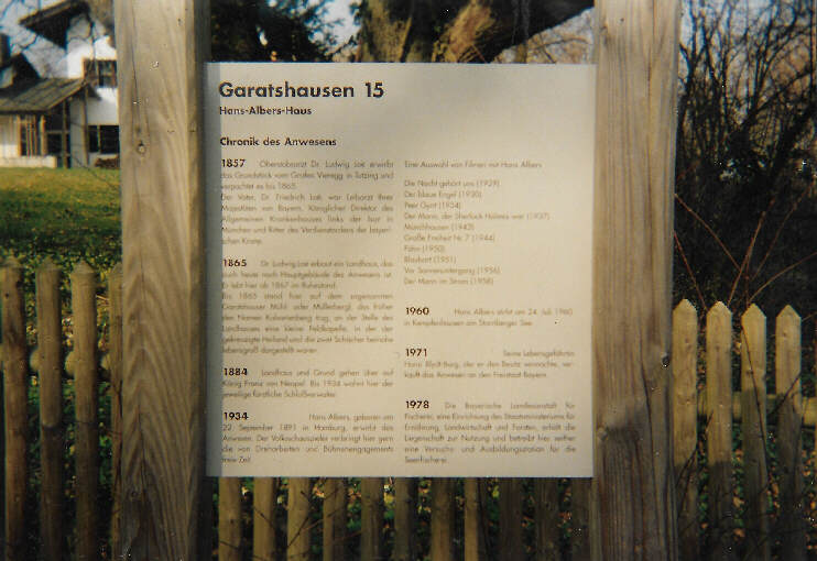 Hans-Albers-Haus: Chroniktafel (Ostern 2001)