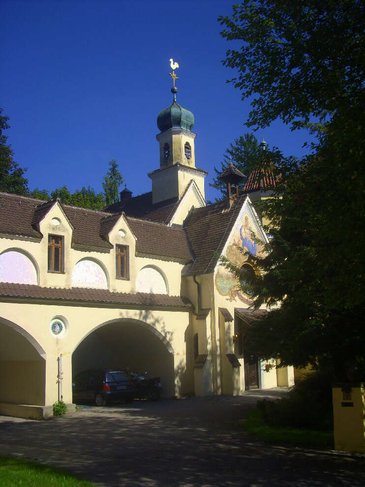 Altes Schloß mit Kapelle (September 2016)