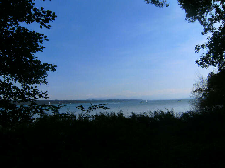 Blick von der Roseninsel auf den Starnberger See (Herbst 2018)
