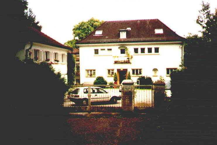 Villa am See (Juli 2001)