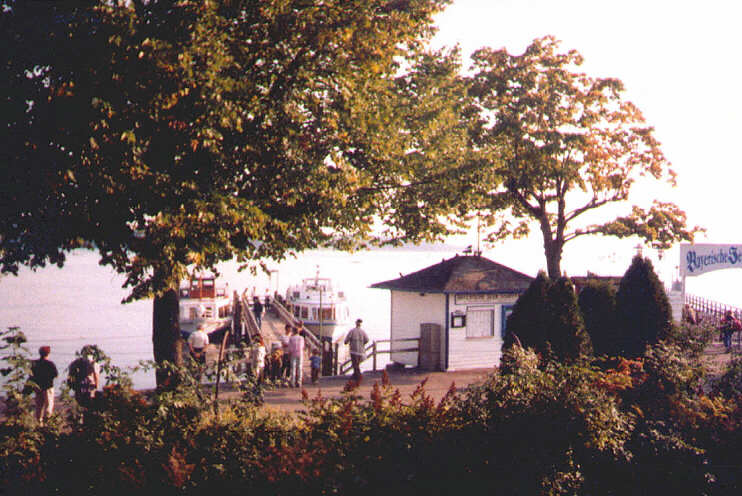 Bayerischen Seen Schifffahrt - Anlegestelle Starnberg (Sommer 2003)